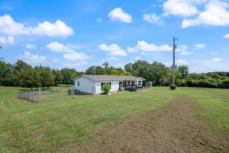 236 Woodruff Rd, Adams, TN 37010 - #2
