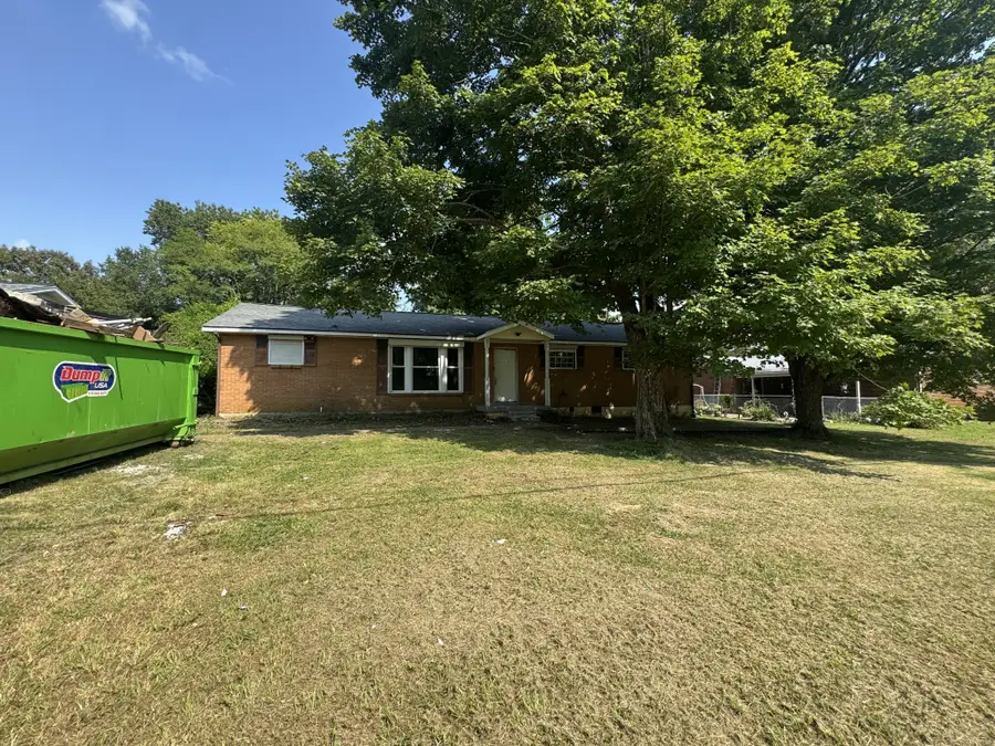 1505 Glennon Dr, Clarksville, TN 37042 - #2