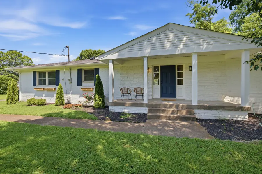 202 Harpeth Hills Dr, Franklin, TN 37069 - #3