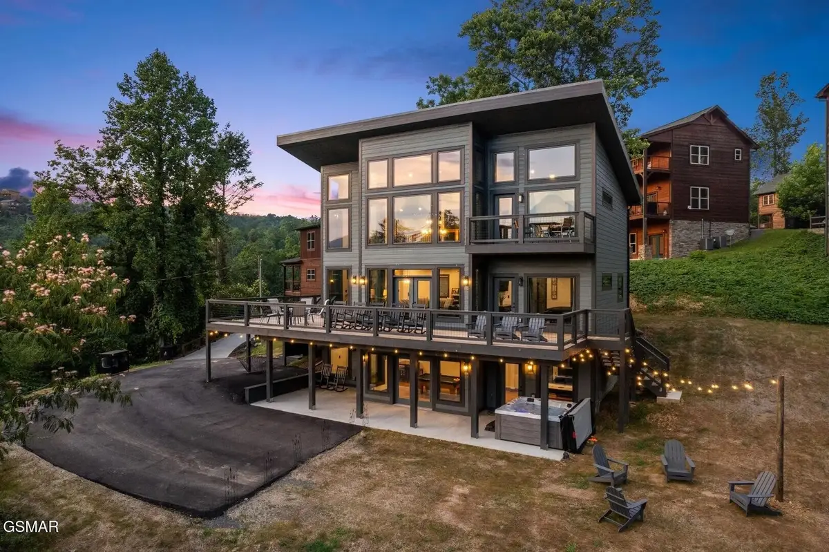 332 Sterling Drive, Gatlinburg, TN 37738 - #1