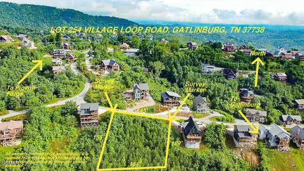 254 Village Loop Road, Gatlinburg, TN 37738
