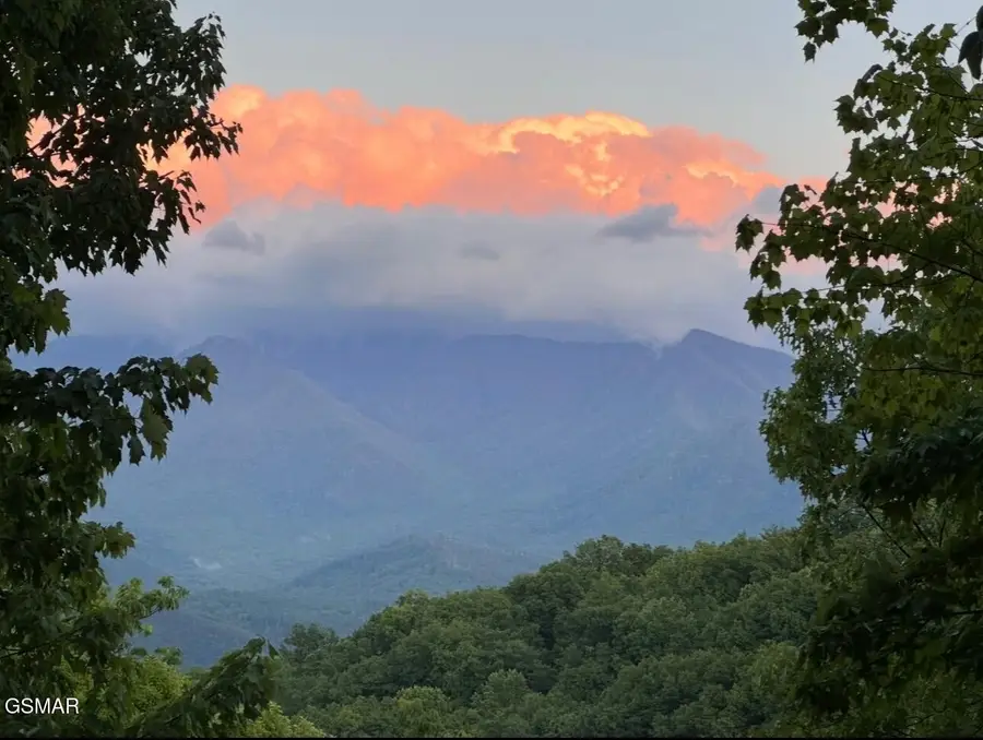 1116 Alpenrose Drive, Gatlinburg, TN 37738 - #2
