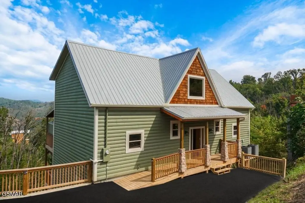 605 Wiley Oakley Drive, Gatlinburg, TN 37738 - #1