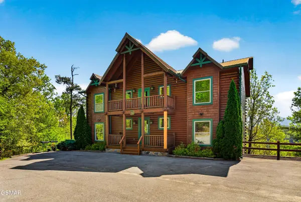 1932 Thistle Thorn Trail, Sevierville, TN 37876