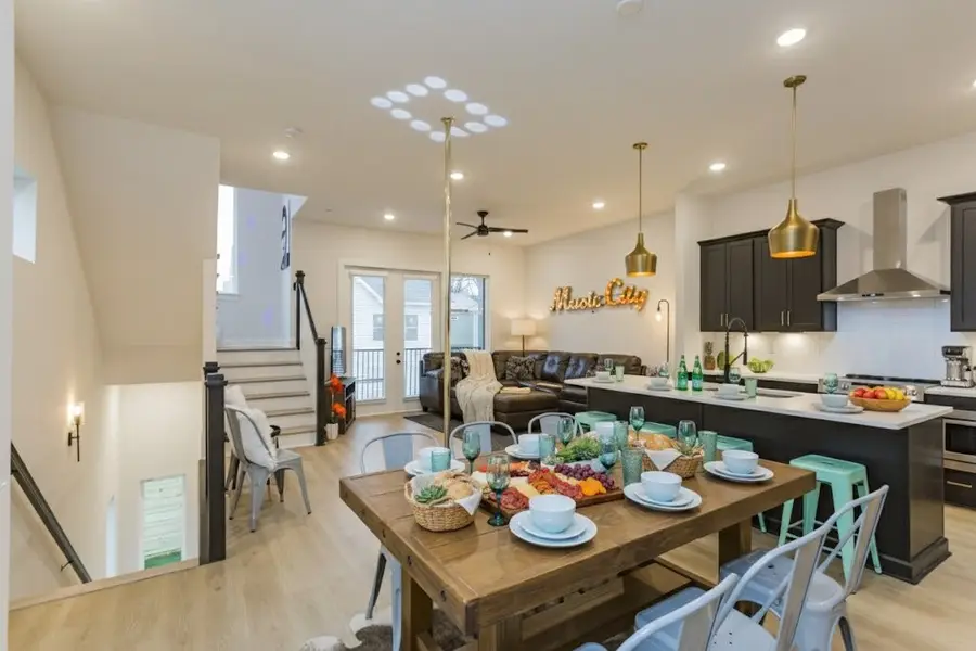 1737 Pecan St #1, Nashville, TN 37208 - #2