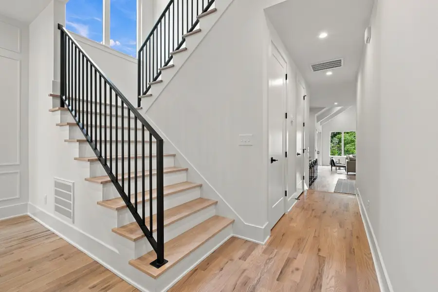 2613 Traughber Dr, Nashville, TN 37206 - #3