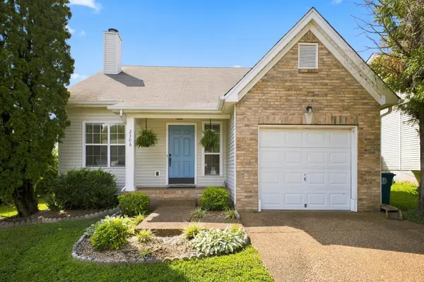 2306 Surrey Ln, Franklin, TN 37067