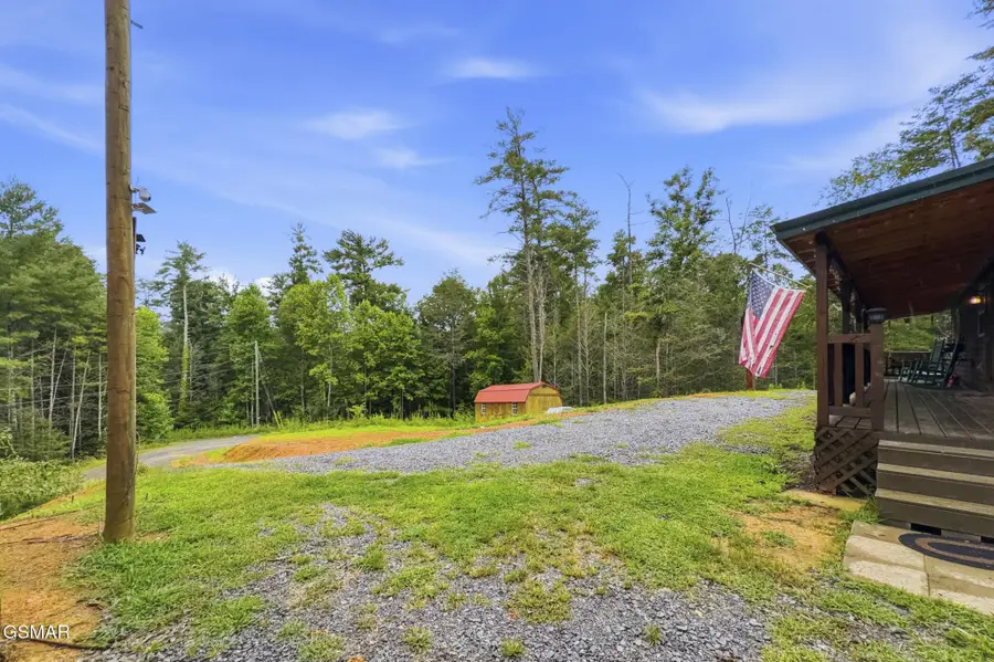 1768 Rich Mountain Way, Sevierville, TN 37876 - #3