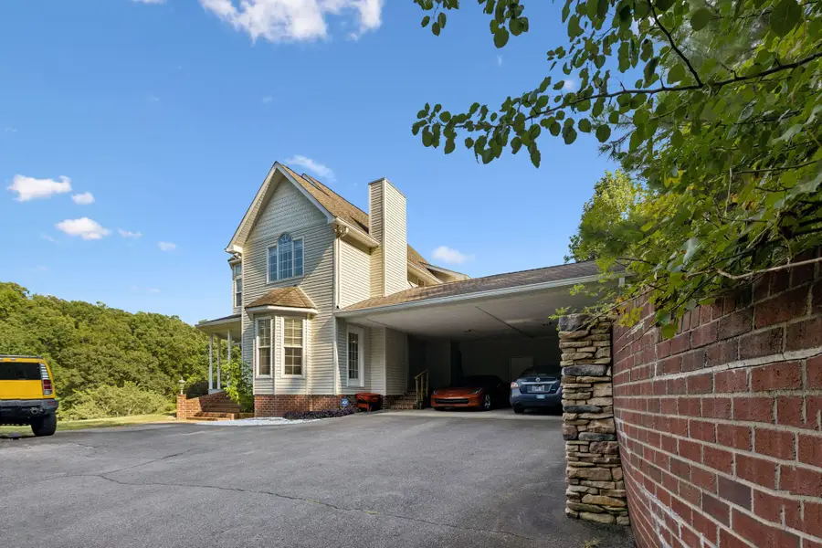 206 Collier Ave, Waverly, TN 37185 - #3