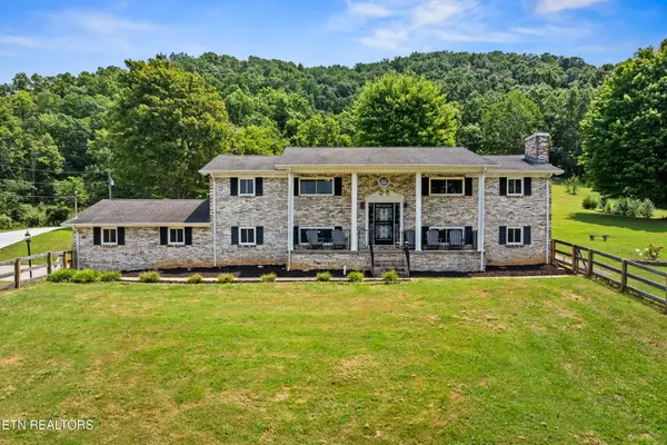 6818 Texas Valley Rd, Knoxville, TN 37938