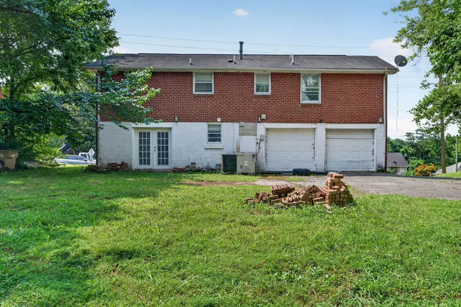 264 Wallace Rd, Nashville, TN 37211 - #3