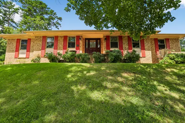 913 Belvoir Hills Cir, Chattanooga, TN 37412