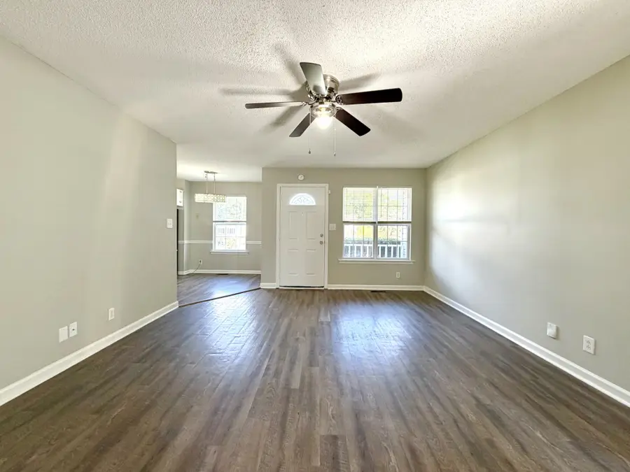 329 Broadmore Dr, Clarksville, TN 37042 - #2