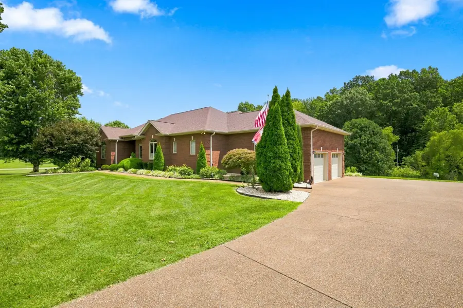 1624 Spencer Mill Rd, Burns, TN 37029 - #2