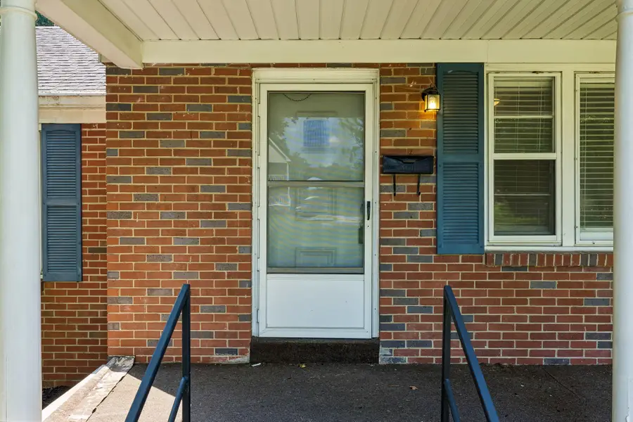 106 Smith St, Ashland City, TN 37015 - #2
