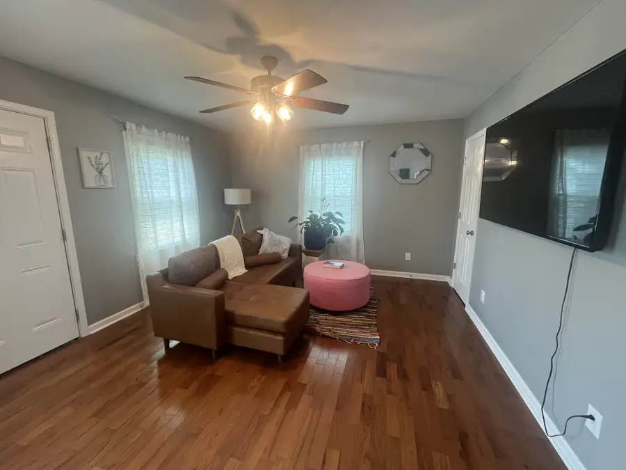 174 E Schell St, Gallatin, TN 37066 - #3