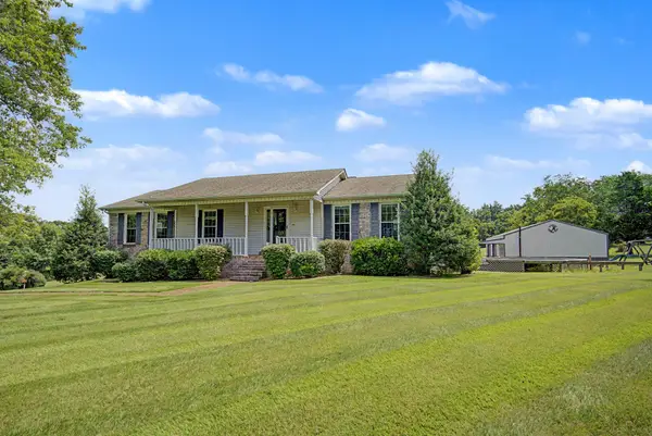 356 Lee Rd, Cottontown, TN 37048