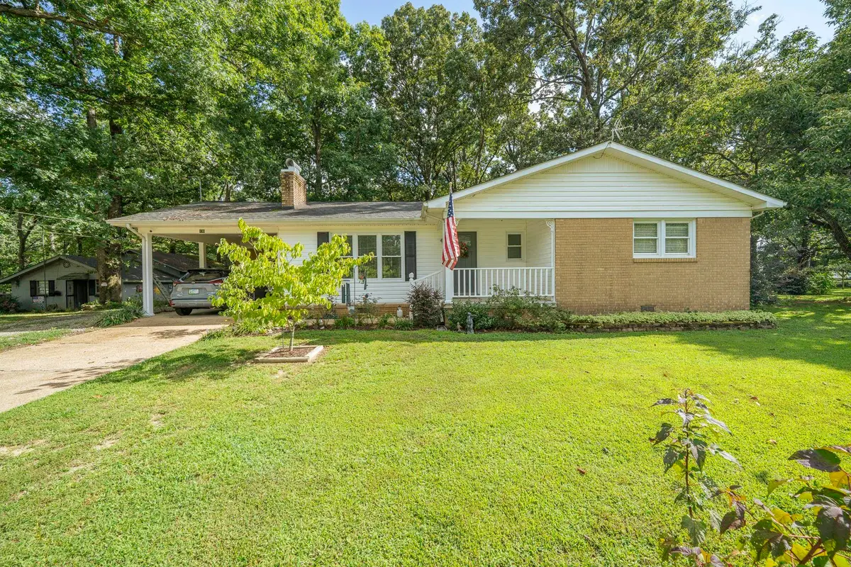 130 Neill Cemetery Dr, Savannah, TN 38372 - #1