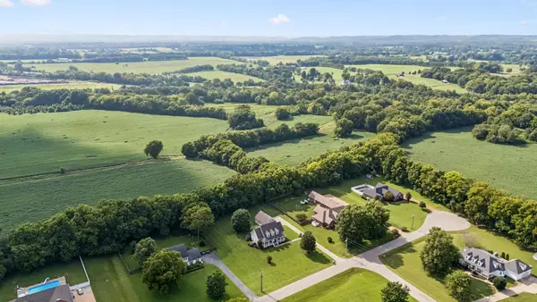 6421 Yeatman Ln, Columbia, TN 38401