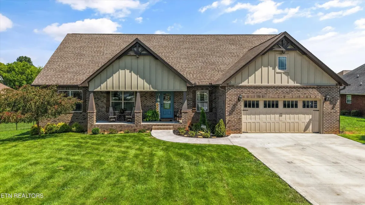1619 Cascading Falls Lane, Sevierville, TN 37876 - #1