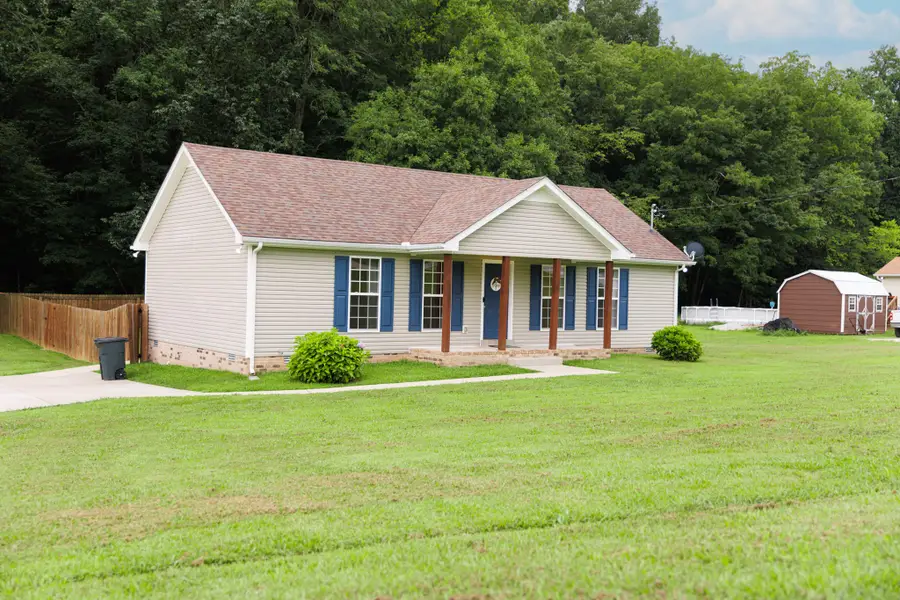 1421 Saint Paul Rd, Charlotte, TN 37036 - #3