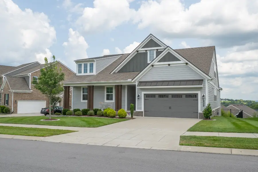 2069 Hedgelawn Dr, Lebanon, TN 37090 - #3
