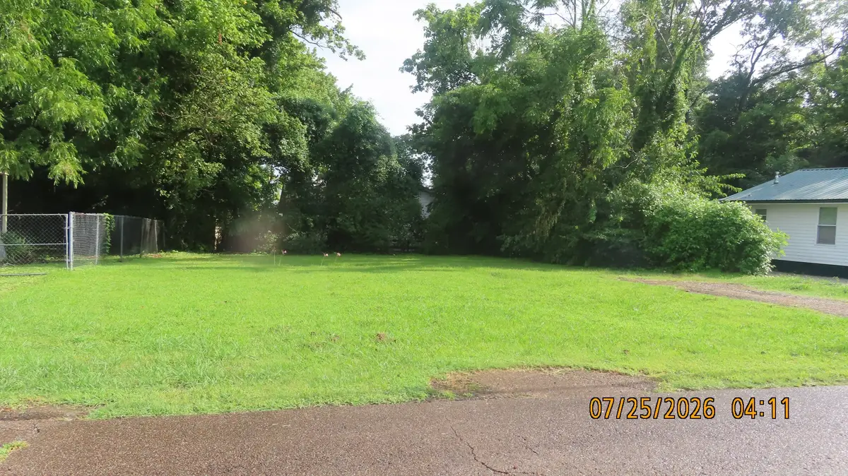 326 Allen Ave, Jackson, TN 38301 - #1