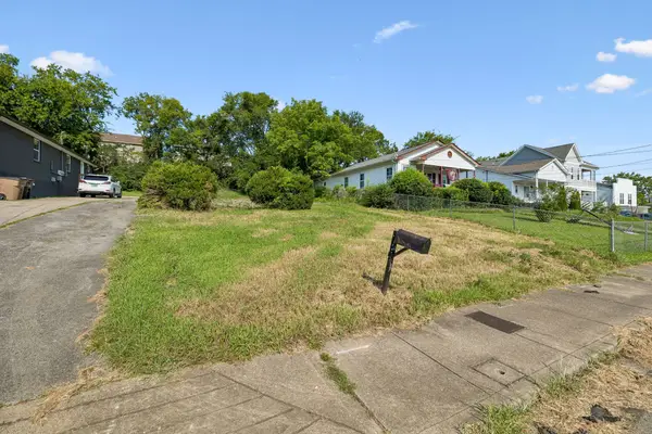 2162 Rock City St, Nashville, TN 37216