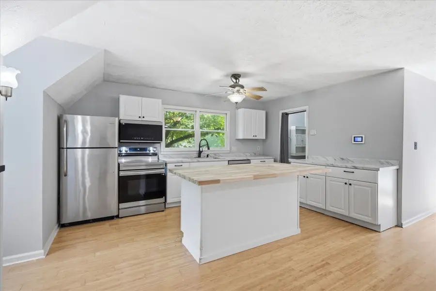 4036 Vernon Creek Rd, Cunningham, TN 37052 - #2