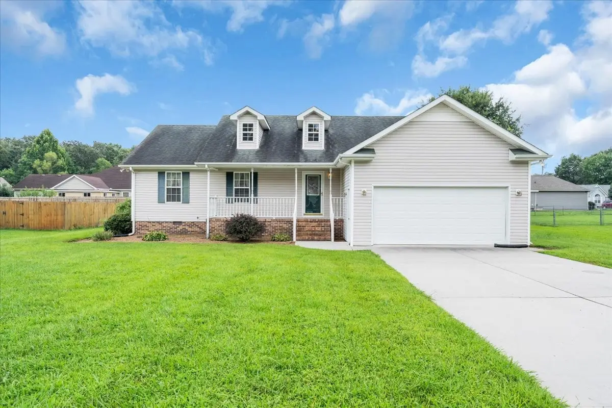 355 W Doak Rd, Manchester, TN 37355 - #1