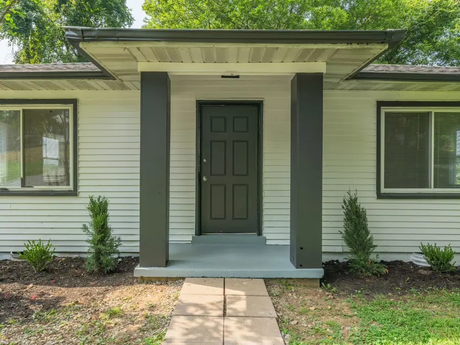 139 Darnell Pl, Clarksville, TN 37042 - #2