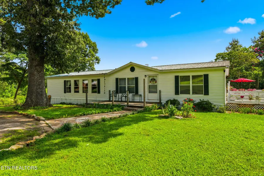 234 Greenbriar Rd, Sweetwater, TN 37874 - #2