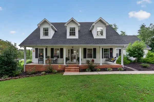 214 Lake Villa Cir, Morrison, TN 37357