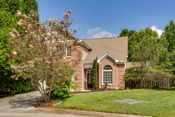 8511 King Arthur Lane, Knoxville, TN 37923