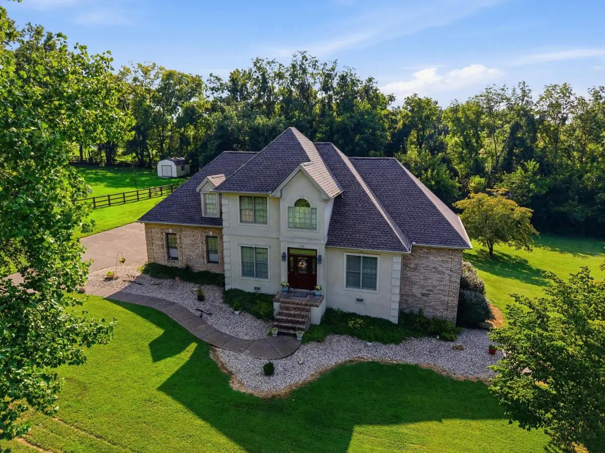 2044 Laura Ln, Springfield, TN 37172 - #1