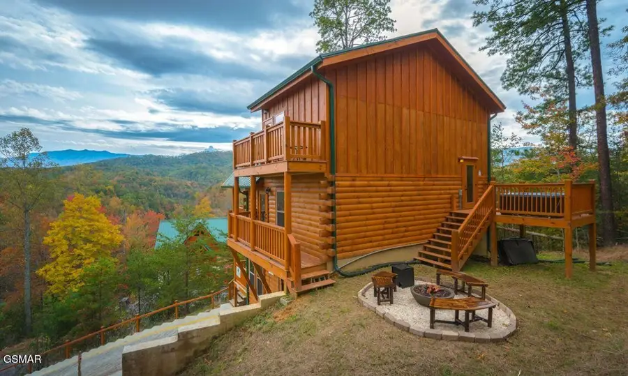 4326 Forest Ridge Way, Pigeon Forge, TN 37863 - #2