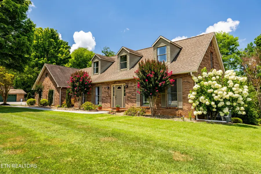 135 N Panoscenic Drive, Maryville, TN 37803 - #2