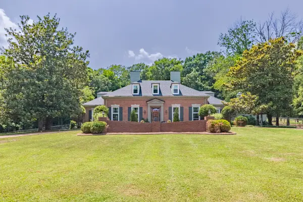 750 Lakehill Cir, Lewisburg, TN 37091