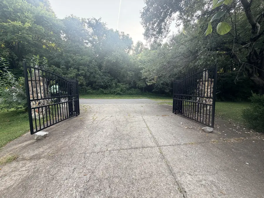 1399 Good Hope Cemetery Rd, Oak Grove, KY 42262 - #2
