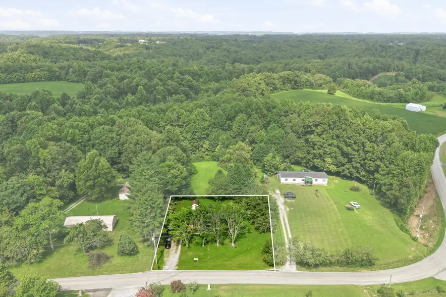 9106 Holmes Creek Rd, Smithville, TN 37166 - #2