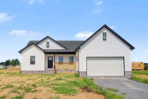 133 Martha Circle, Lafayette, TN 37083