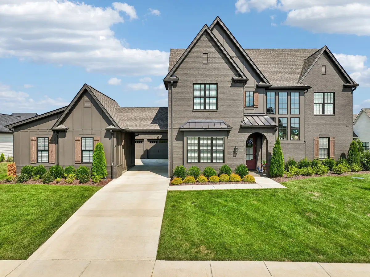 7536 Southwell Dr, College Grove, TN 37046 - #1