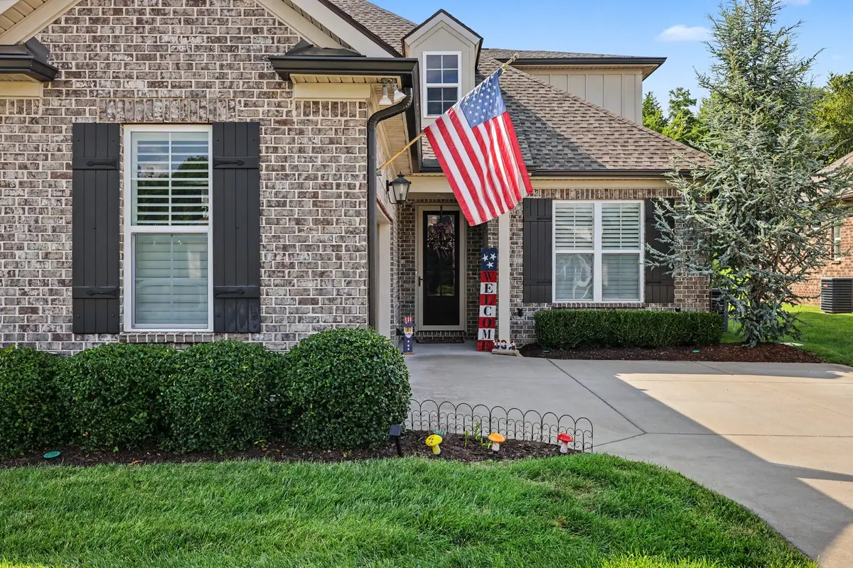 407 Anchor Reserve Cv, Hermitage, TN 37076 - #1