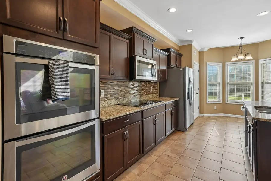 1249 Winterset Dr, Clarksville, TN 37040 - #3