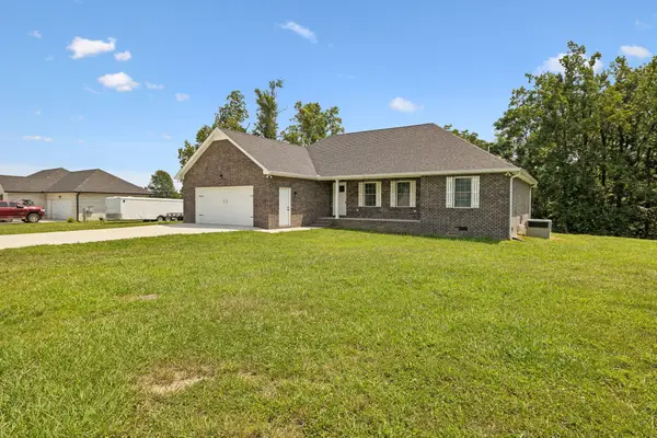 73 Marys Ln, Lafayette, TN 37083
