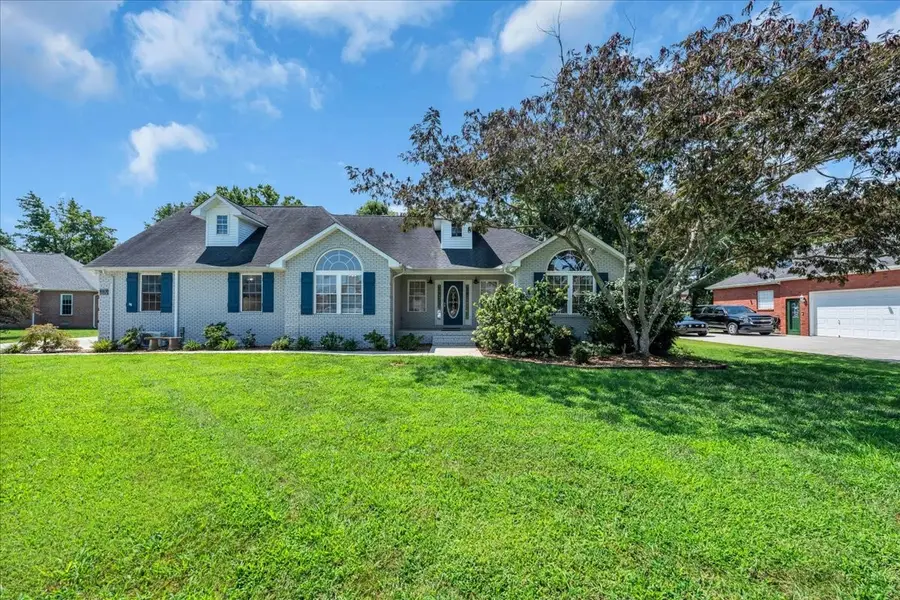 378 Crimson Dr, Winchester, TN 37398 - #2