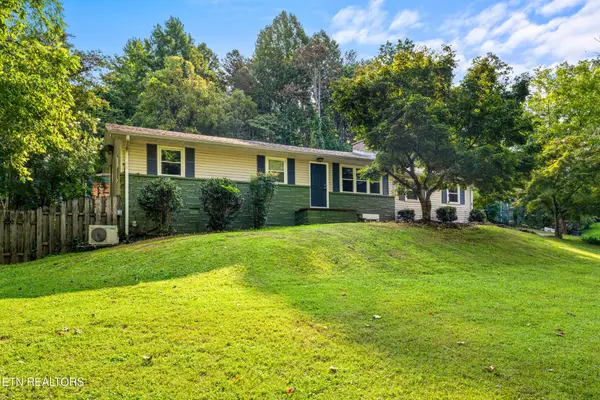2404 Belt Rd, Knoxville, TN 37920