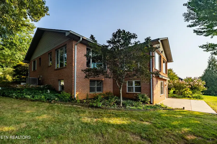 128 N Panoscenic Drive, Maryville, TN 37803 - #3