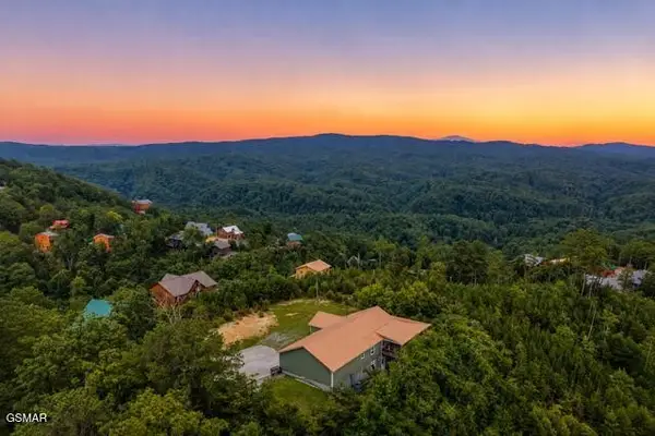 1981 Fox View Lane, Sevierville, TN 37876