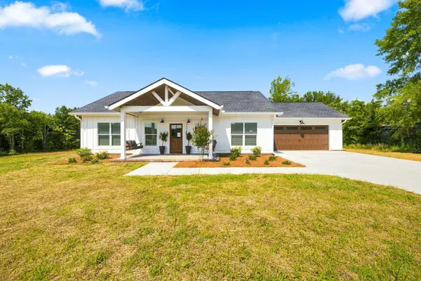 3421 Joe Brown Rd, Murfreesboro, TN 37129